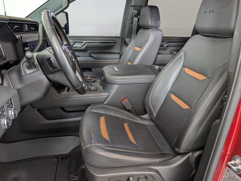 Used 2024 GMC Sierra 2500 AT4 w/ AT4 Premium Plus Package image 5