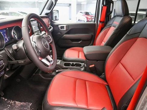 New 2023 Jeep Wrangler Unlimited Rubicon 4xe image 44