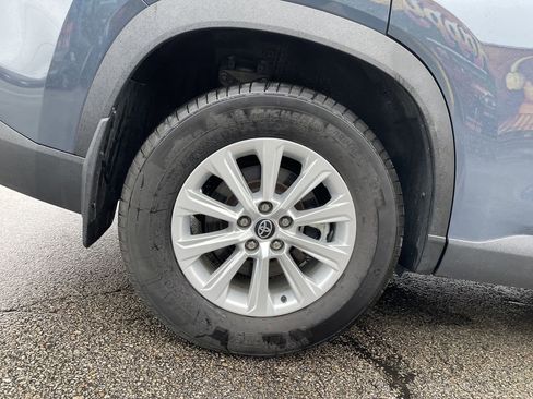 Certified 2024 Toyota Grand Highlander XLE image 12