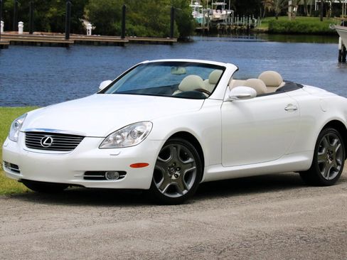 Used 2008 Lexus SC 430 Convertible image 1