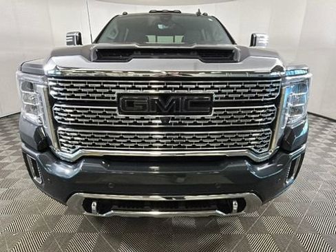 Used 2023 GMC Sierra 2500 Denali w/ Denali Ultimate Package AWD/4WD image 8