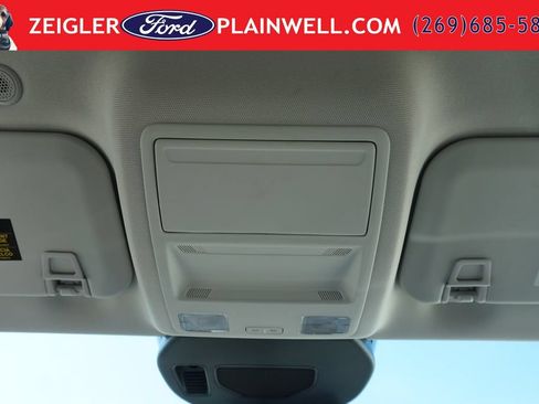 Used 2021 Ford Escape SE FWD image 28