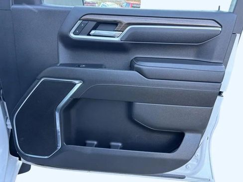 Used 2023 Chevrolet Silverado 1500 RST w/ Protection Package AWD/4WD image 32