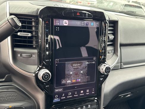 New 2025 RAM 2500 Big Horn image 25