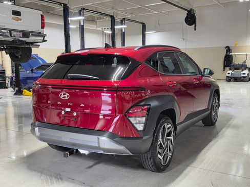 New 2026 Hyundai Kona SEL Premium image 7