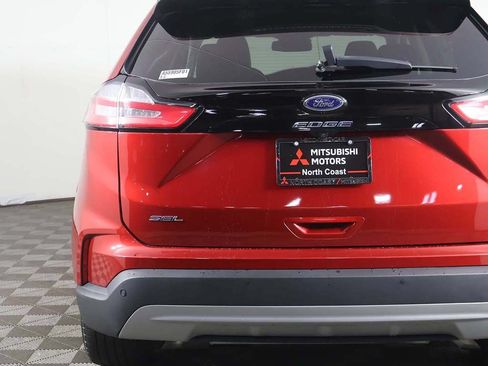 Used 2023 Ford Edge SEL AWD/4WD image 13
