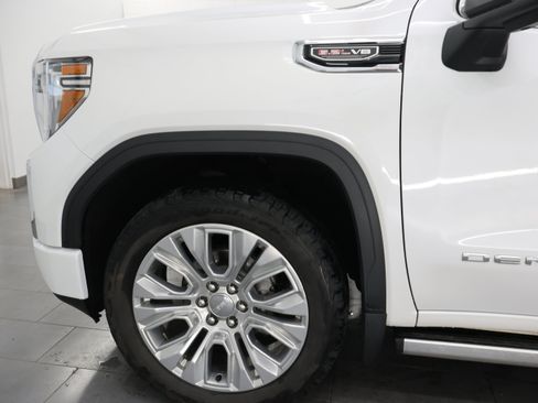 Used 2022 GMC Sierra 1500 Denali w/ Denali Premium Package AWD/4WD image 36