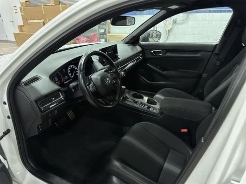 Used 2023 Honda Civic Sport image 27
