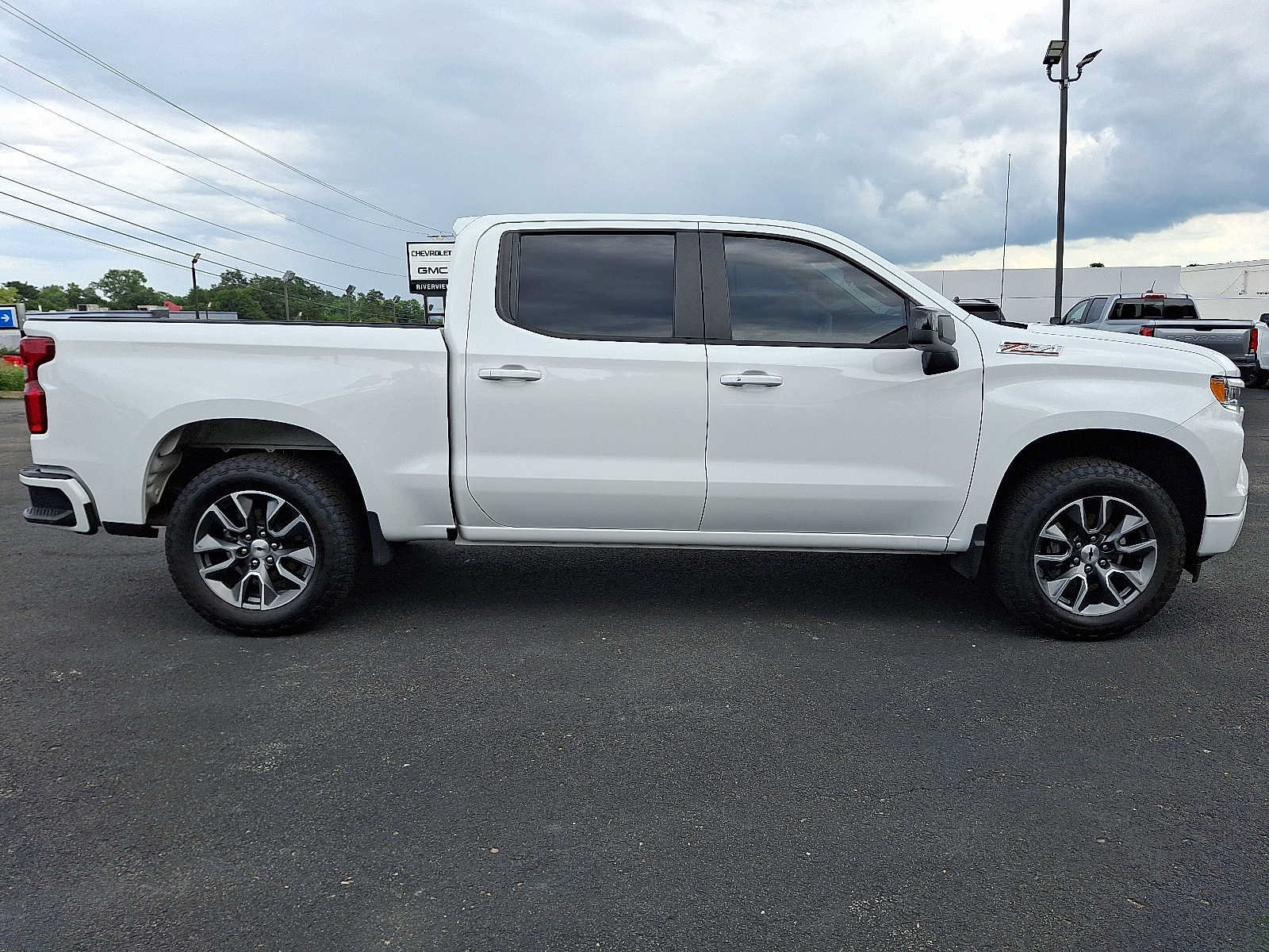Used 2025 Chevrolet Silverado 1500 RST w/ Convenience Package II AWD/4WD image 7