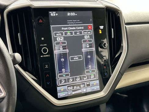 Used 2023 Subaru Ascent Limited image 26