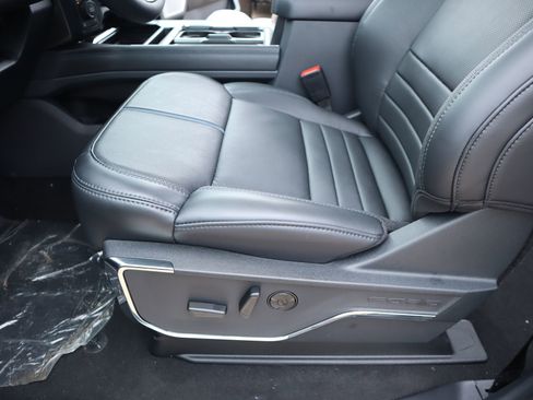 New 2026 Ford F250 Platinum AWD/4WD image 12