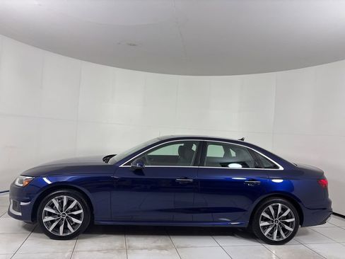 Used 2022 Audi A4 2.0T Premium Plus image 2