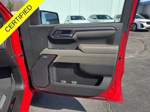 Used 2025 Chevrolet Silverado 1500 ZR2 w/ Technology Package AWD/4WD image 26