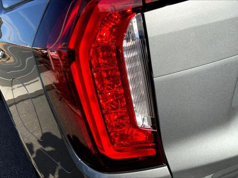 Certified 2023 GMC Yukon Denali image 26