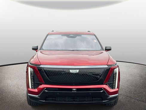 Certified 2026 Cadillac Vistiq Luxury w/ LPO, Floor Liner Package AWD/4WD image 29