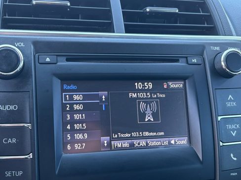 Used 2016 Toyota Camry SE w/ Protection Value Package (F9) image 18