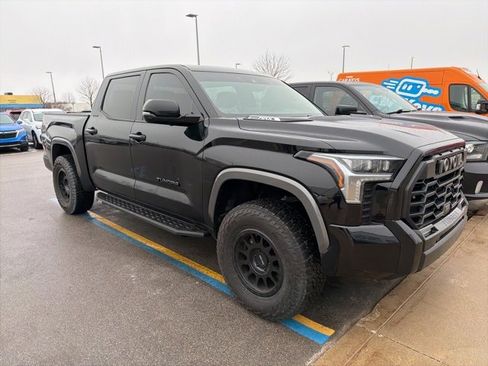 Used 2022 Toyota Tundra Limited image 4