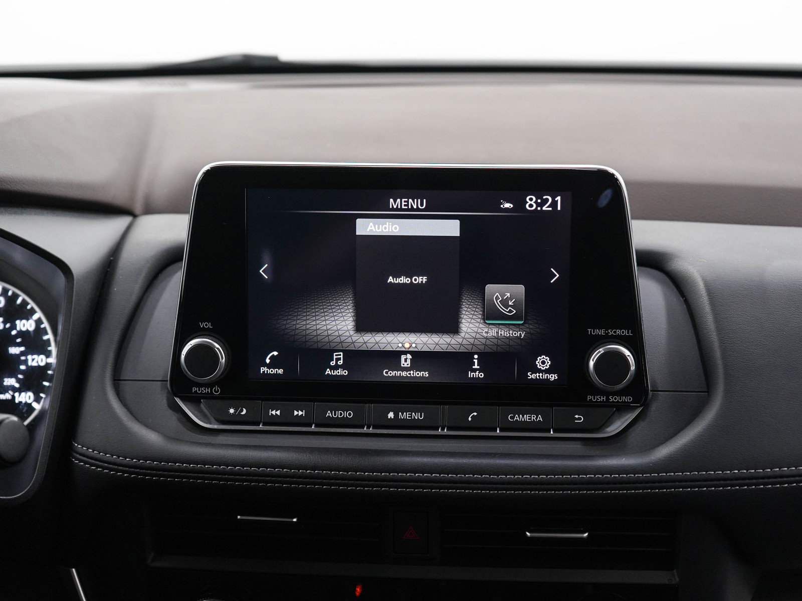 Used 2023 Nissan Rogue SV AWD/4WD image 16