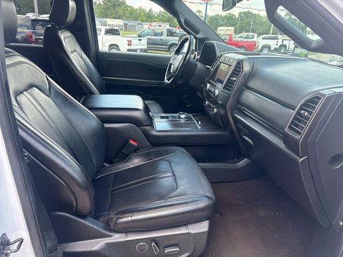 Used 2020 Ford Expedition Max Limited w/ Equipment Group 301A RWD image 22