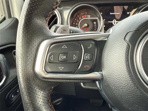 Used 2022 Jeep Wrangler Unlimited Rubicon w/ Xtreme Recon 35" Tire Package image 26