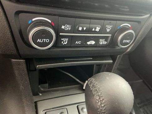 Used 2019 Acura ILX FWD image 30