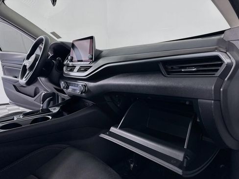 Used 2024 Nissan Altima 2.5 SV image 33