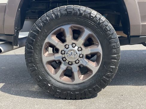 Used 2019 RAM 2500 Limited image 46