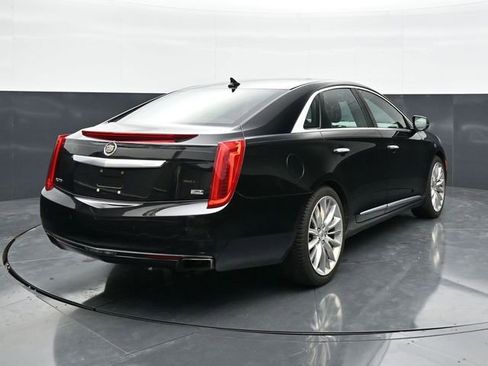 Used 2013 Cadillac XTS Platinum FWD image 7