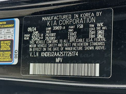 Used 2025 Kia Seltos S FWD image 12
