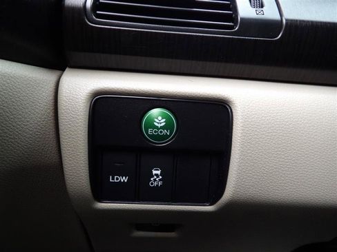 Used 2013 Honda Accord EX-L image 21