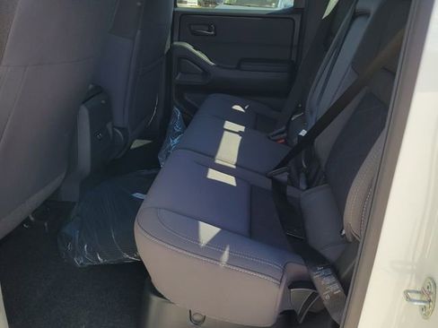 New 2026 Nissan Frontier SV w/ Tow Package AWD/4WD image 7