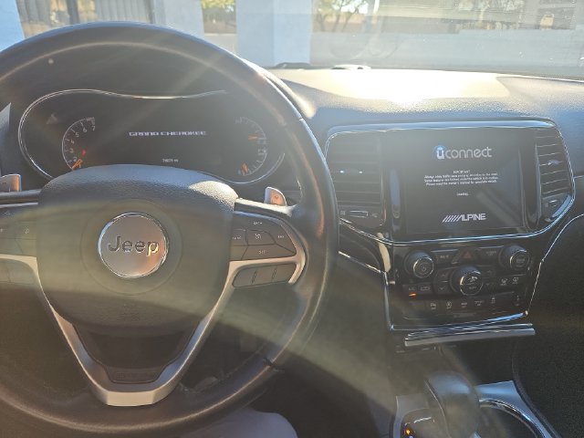 Used 2020 Jeep Grand Cherokee Limited AWD/4WD image 5