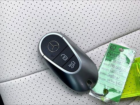 Certified 2025 Mercedes-Benz E 350 Sedan image 36