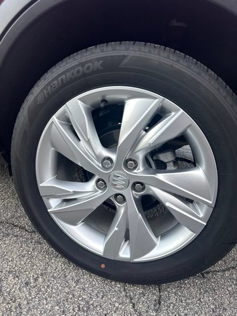 Used 2024 Buick Encore GX Preferred w/ Comfort Package FWD image 10