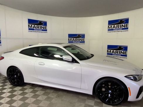 Used 2026 BMW 430i Coupe w/ M Sport Package RWD image 3
