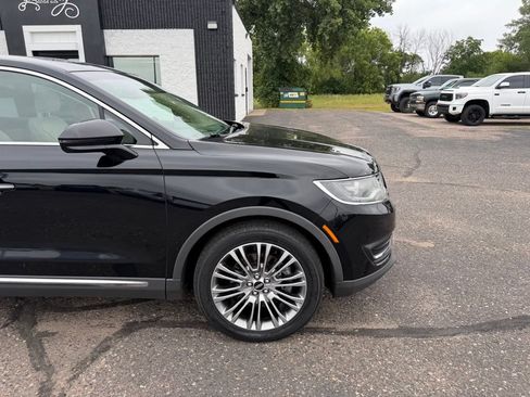 Used 2016 Lincoln MKX Reserve w/ Climate Package AWD/4WD image 2