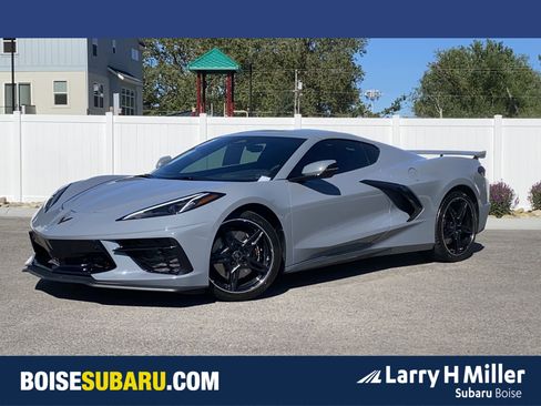 Used 2025 Chevrolet Corvette Stingray Preferred Cpe w/ Z51 Performance Package RWD image 1