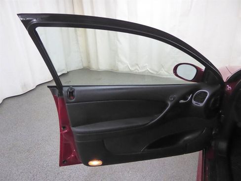 Used 2004 Pontiac GTO w/ Limited Edition Pulse Red RWD image 21