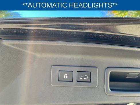 Used 2025 Subaru Forester Touring image 22