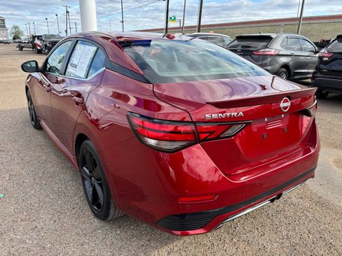 Used 2024 Nissan Sentra SR FWD image 5