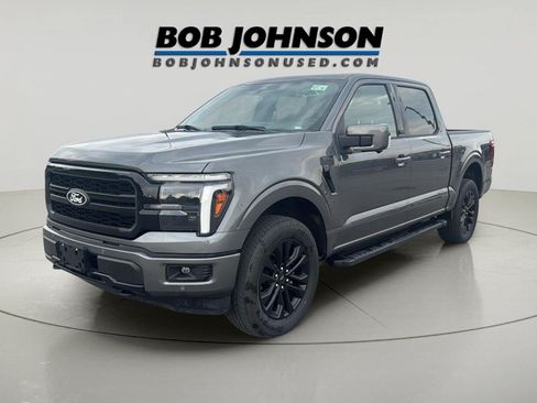 Used 2025 Ford F150 Lariat AWD/4WD image 3