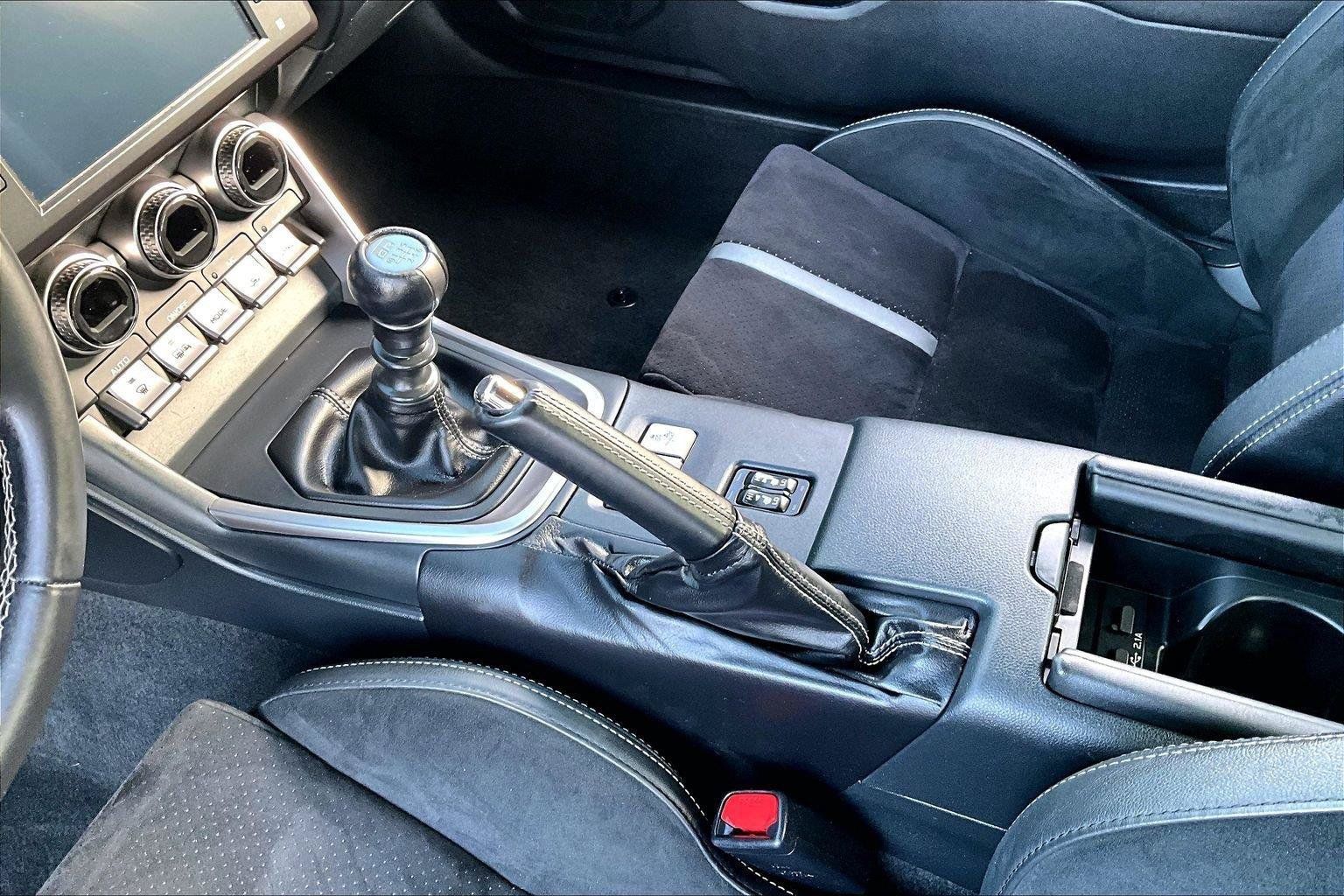 Used 2024 Toyota GR86 Premium w/ Performance Package RWD image 18