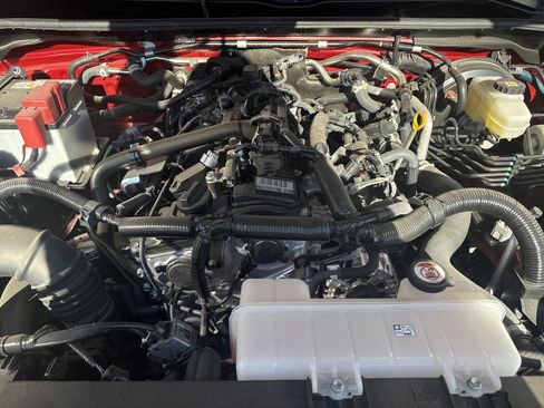 Used 2025 Toyota 4Runner Limited image 34