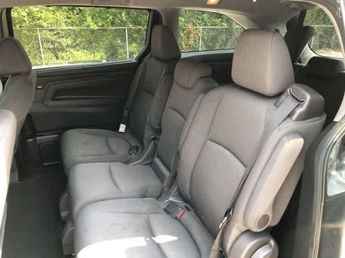 Used 2019 Honda Odyssey EX image 16
