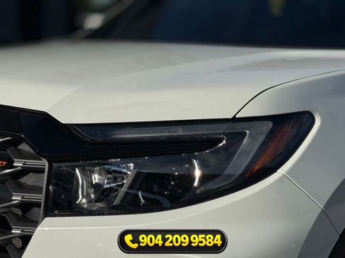 Used 2022 Honda Passport TrailSport image 10
