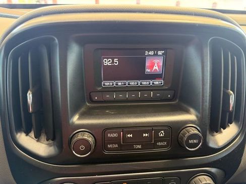 Used 2016 GMC Canyon 2WD Crew Cab w/ Convenience Package image 17