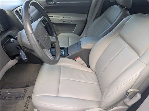 Used 2007 Chrysler 300 Touring L image 13