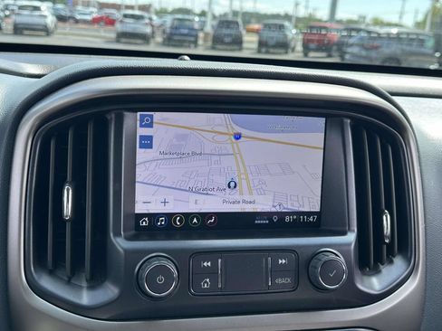 Used 2022 Chevrolet Colorado Z71 AWD/4WD image 19