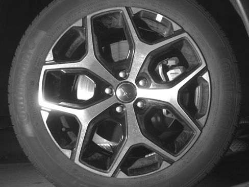 Used 2025 Jeep Compass Limited image 13