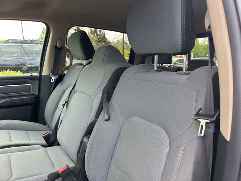Used 2019 RAM 1500 Big Horn AWD/4WD image 10